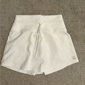 Vuori White Daily Skirt